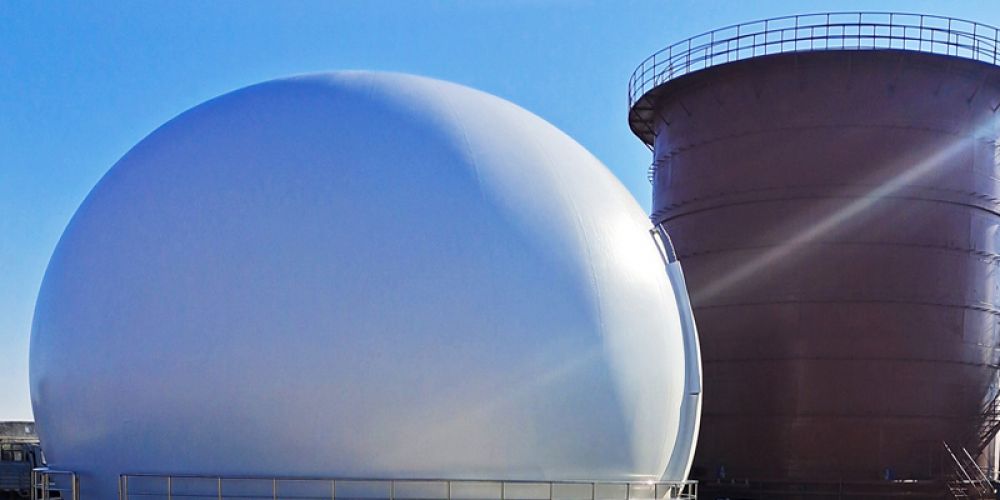Characteristics and uses of double film gas holder