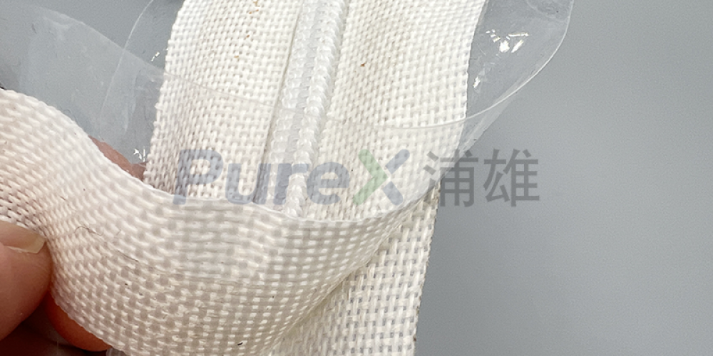 The characteristics and applications of PVC windproof door curtains